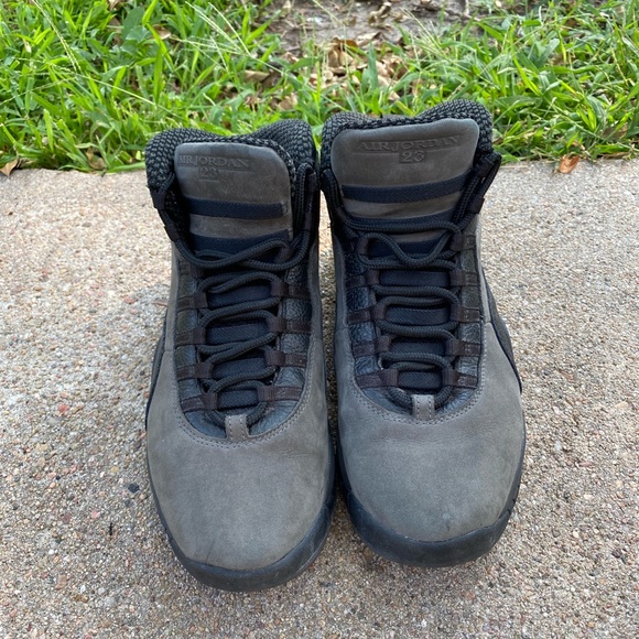 Air Jordan 10 Retro ‘Shadow’ - Picture 3 of 5